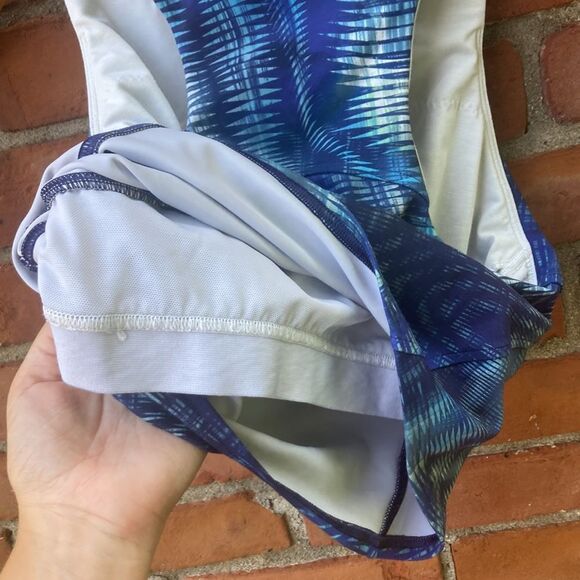 Lululemon Wunder Train Racerback Tank Top
Light Support - Picture 6 of 10